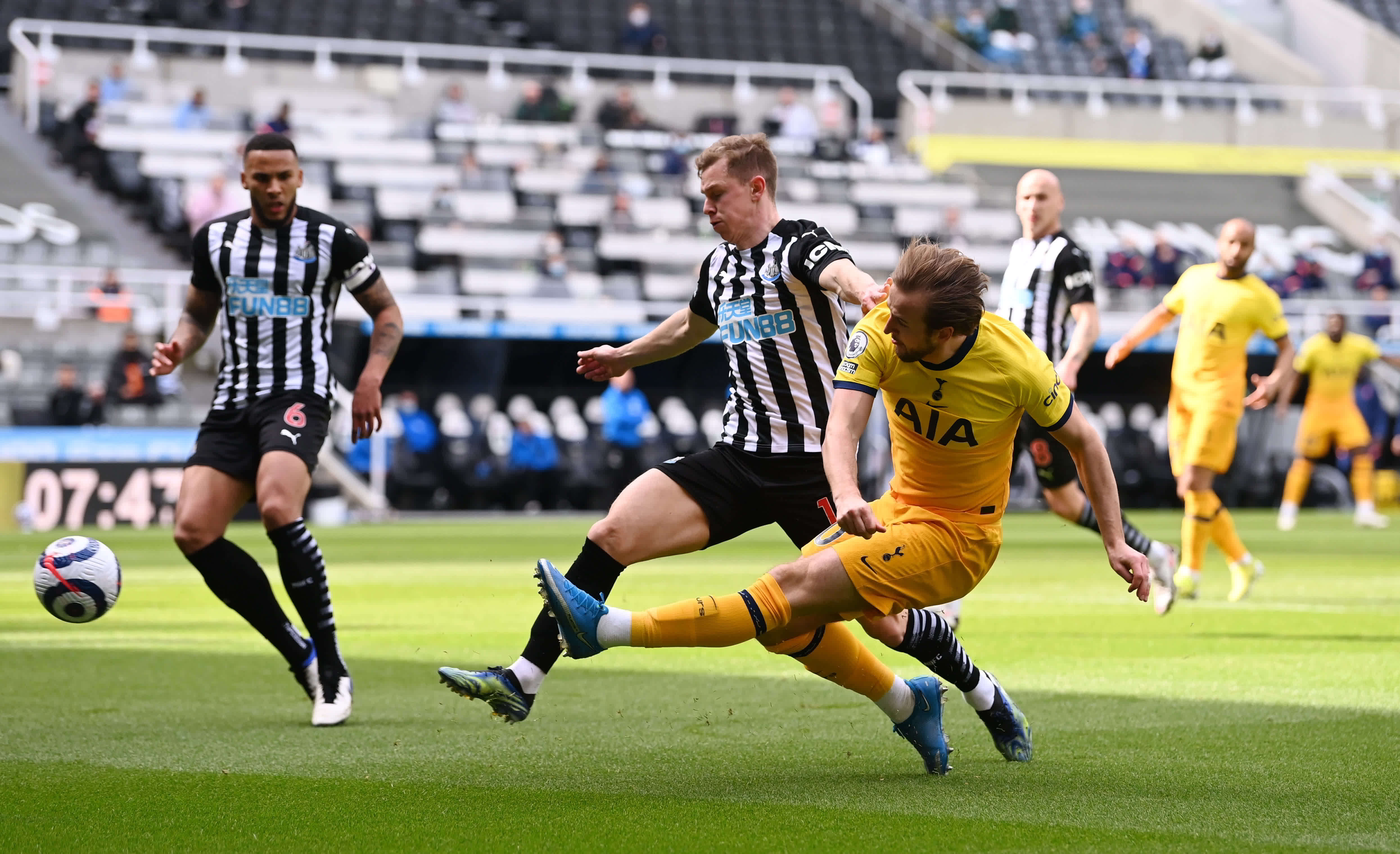 暴露了他们 暴露了他们